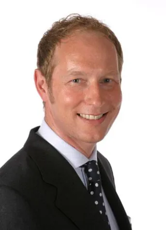 Bild: Finanzberaters des Jahres im Interview mit Börsen Radio zu Investment und Desinvestment an der Börse