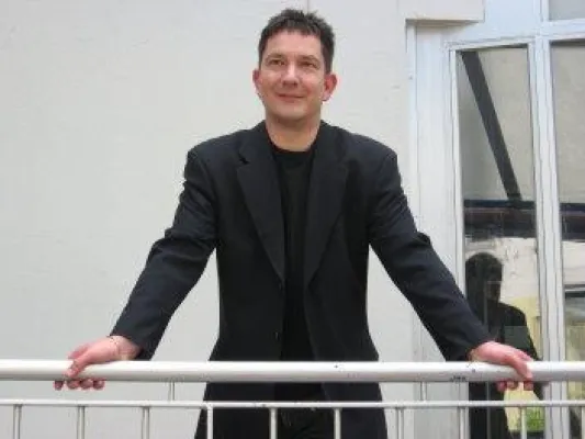 Bild: Am 19. November 2008 um 18:05 Uhr wird die nächste Ausgabe von OLi’s Radioshow ausgestrahlt