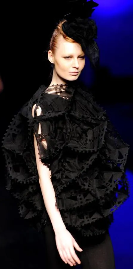 Extravagante Verbindung von Tradition und Moderne: Entwurf von Eva Cheng Yee Wah. Foto: HKTDC