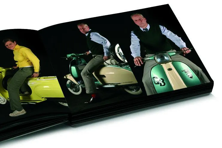 Bild: Bildband ´BEZIEHUNGSKISTEN´, 455 Vespas & Lambrettas mit ihren Fahrern