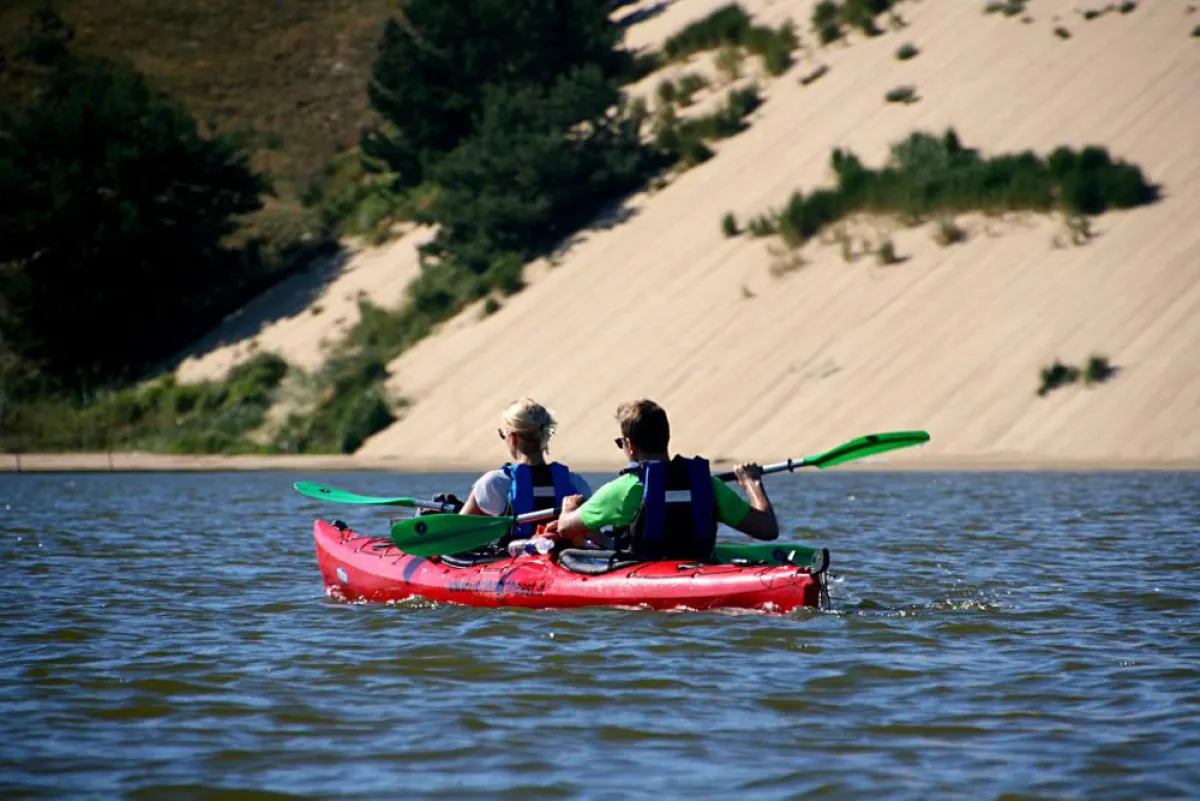 Paddeln entlang der Dünen (c) Simas Prusinskas
