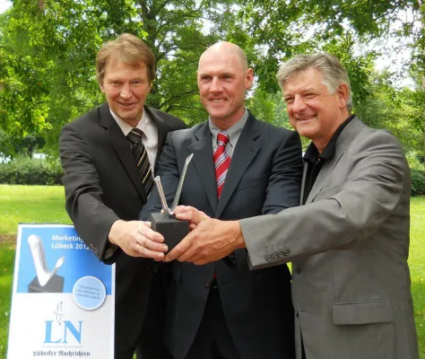 Bild: Alle 8tung: Lübecker Nachrichten sponsert Marketing-Award