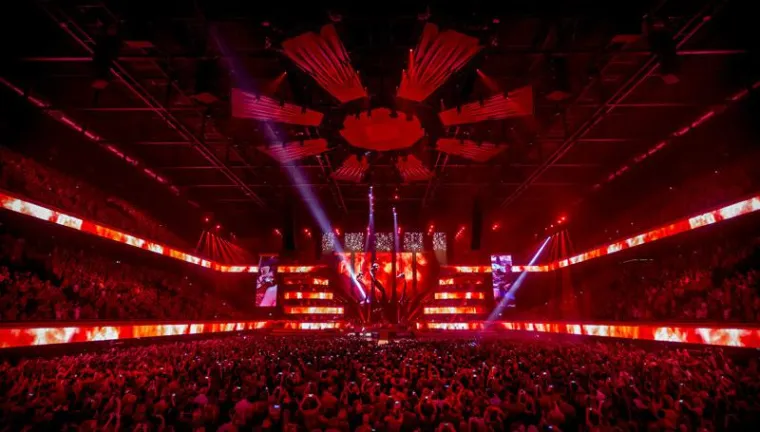 Bild: Faber Audiovisuals liefert LED Material für 'Symphonica in Rosso'