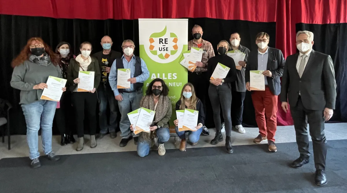 Verleihung der Zertifikate (© Re-Use Deutschland)