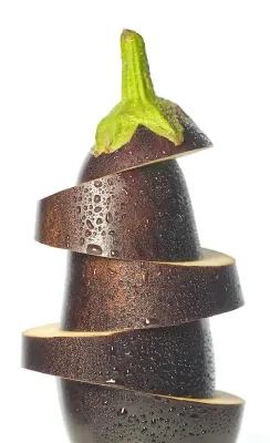 Bild: 2012 werden in Berlin und Nürnberg im Fotoworkshop "Tabletop-Fotografie" kleine Dinge auf den Tisch gebracht