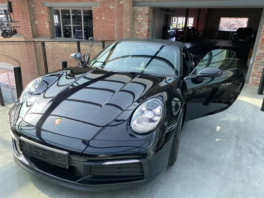 Bild: ÖFFENTLICHE VERSTEIGERUNG EINES PORSCHE CARRERA CABRIOLET 4S, Bj 2020