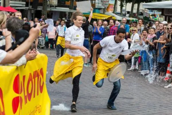 Lotto LU-Sprint, das 2. Mainzer Kellner-Rennen, ein voller Erfolg Bild: Lotto LU-Sprint, das 2. Mainzer Kellner-Rennen, ein voller Erfolg