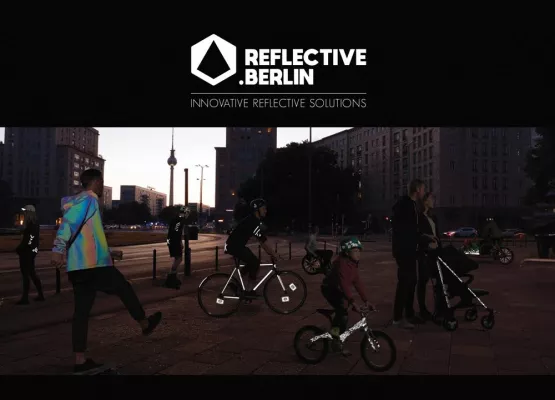 Stilvoll sichtbar im Dunkeln mit REFLECTIVE. BERLIN Bild: Stilvoll sichtbar im Dunkeln mit REFLECTIVE. BERLIN