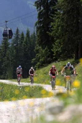 Bild: 3. Zillertaler Bike Challenge - Alpen-Biken, Anfeuern und Ausspannen im Sporthotel Stock