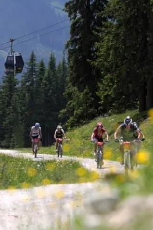 Bild: 3. Zillertaler Bike Challenge - Alpen-Biken, Anfeuern und Ausspannen im Sporthotel Stock