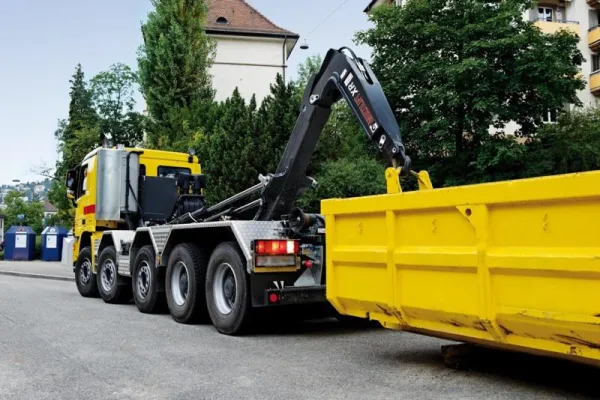 Bild: Warum verkaufte die Notterkran AG im vergangenen Jahr über 50 % mehr Hakengeräte in der Schweiz?