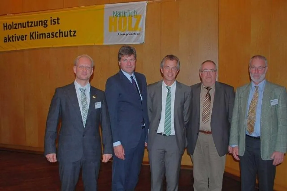v.re.: Hans Hardt (WBV), Ferdinand Funke (WBV), Min. Johannes Remmel, Dr. Philipp Heereman (Vors. WBV), Axel Krähenbrink (Gf WBV)