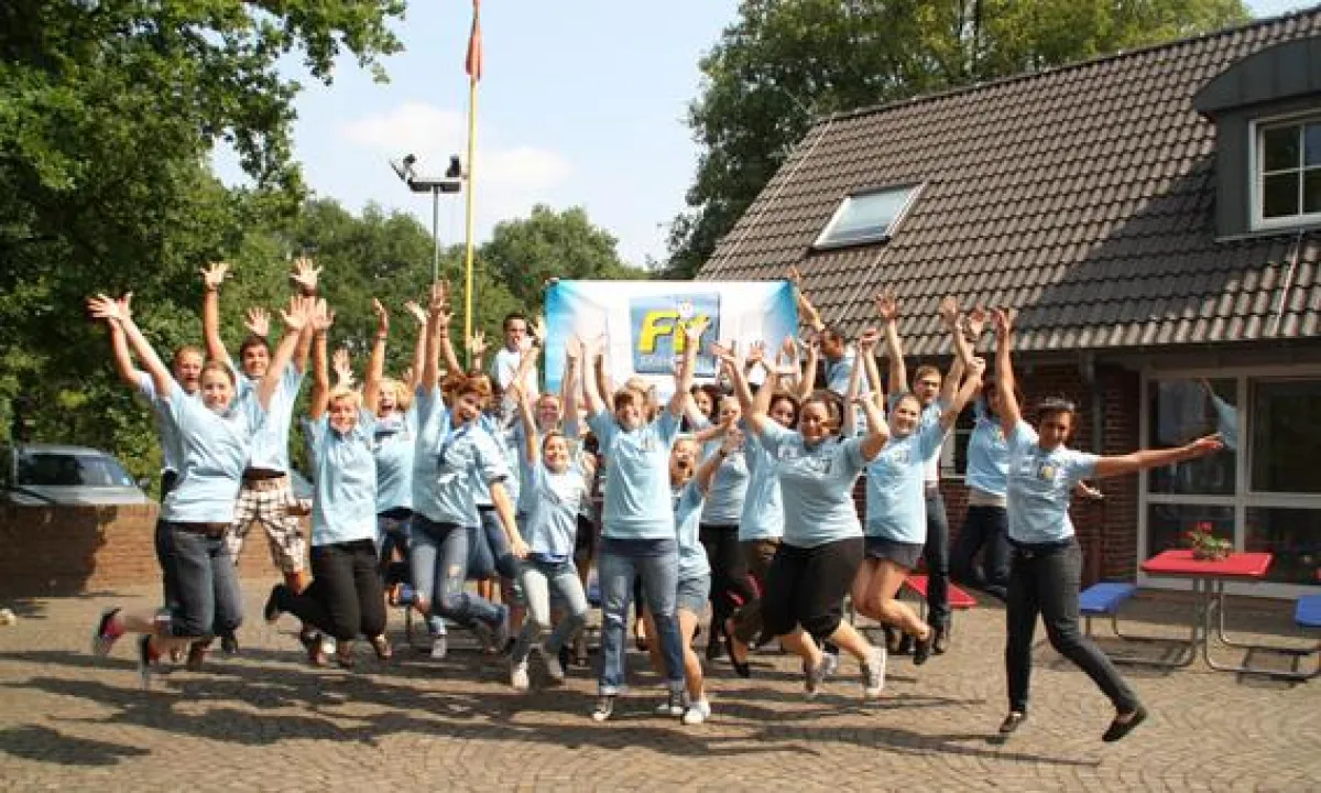 Ohne Eltern - aber nicht alleine