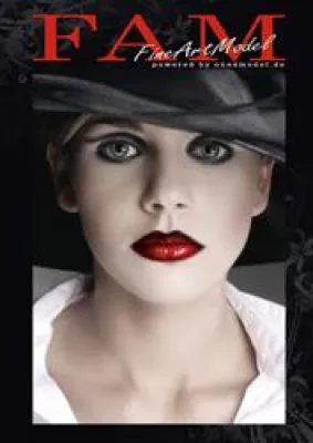 Bild: Erstausgabe des Printmagazins von 14model.de