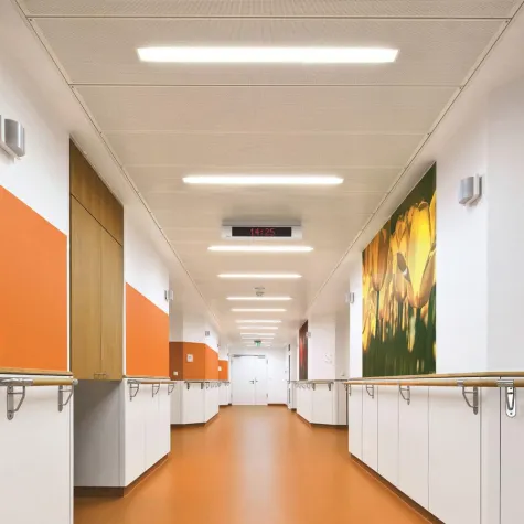 FP-Secure - erste Brandschutzdecke mit integrierter LED-Leuchte Bild: FP-Secure - erste Brandschutzdecke mit integrierter LED-Leuchte