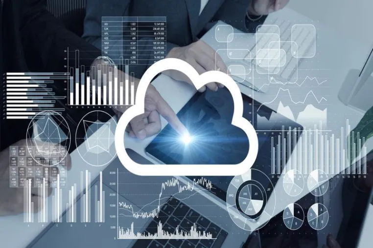 Bild: Consol gibt Tipps, wie auch der Mittelstand die Cloud effizient nutzen kann