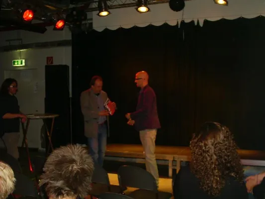 Bild: Buchpräsentation "Straßenkultur – Entschlüsselung eines Jugendphänomens unserer Zeit" in Bremen