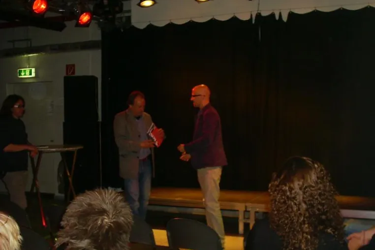Bild: Buchpräsentation "Straßenkultur – Entschlüsselung eines Jugendphänomens unserer Zeit" in Bremen