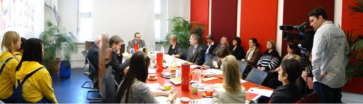 Pressekonferenz zur Ankündigung des Girls? Day 2010 am 25. März 2010 (© Senatsverwaltung für Wirtschaft, Technologie und Frauen)