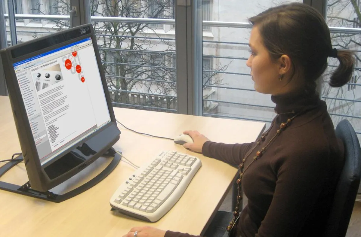 Einsatz der Blickregistrierung im Eye-Tracking-Center von Mediascore in Köln.