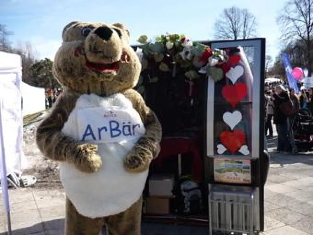 Laden ein zu Urlaub im ArberLand: ArBär und Kuschelgondel