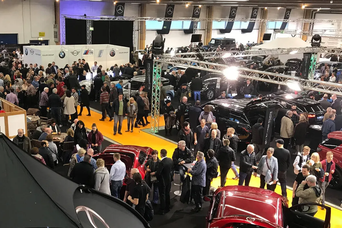 Impression AutoSalon (© Agentur Hundertmarck)