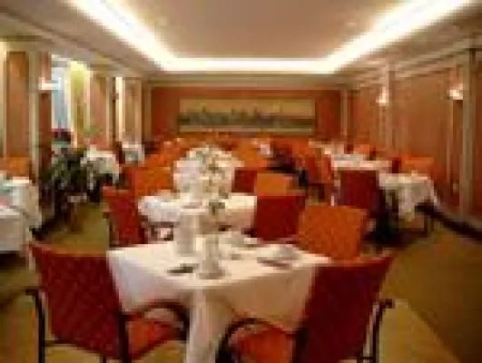 Bild: Das Hamburger Hotel TIEFENTHAL bietet seinen Gästen ab sofort einen Senioren-rabatt