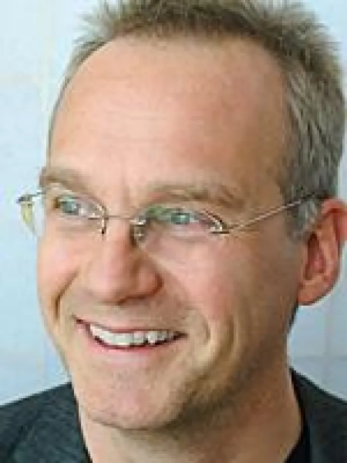 Centre Manager Matthias Kaiser berät Firmen und Botschaften