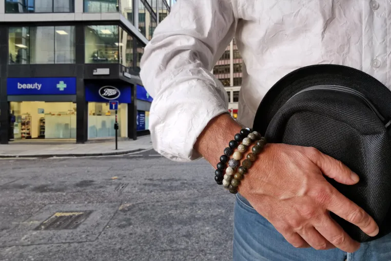 Bild: Edelstein-Armband für Herren: entspannt - cool - gestylt