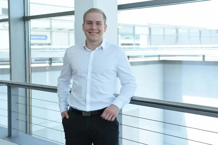 CRM-Kraft, das Sales-Kommunikationssystem, mit dem Potenzial, bald auf dem Weltmarkt ausverkauft zu sein. Bild: CRM-Kraft, das Sales-Kommunikationssystem, mit dem Potenzial, bald auf dem Weltmarkt ausverkauft zu sein.