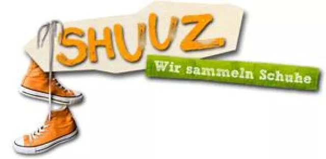 Bild: Schuhsammelaktion übertrifft alle Erwartungen: In Emsdetten stapeln sich Berge mit Kartons gebrauchter Schuhe