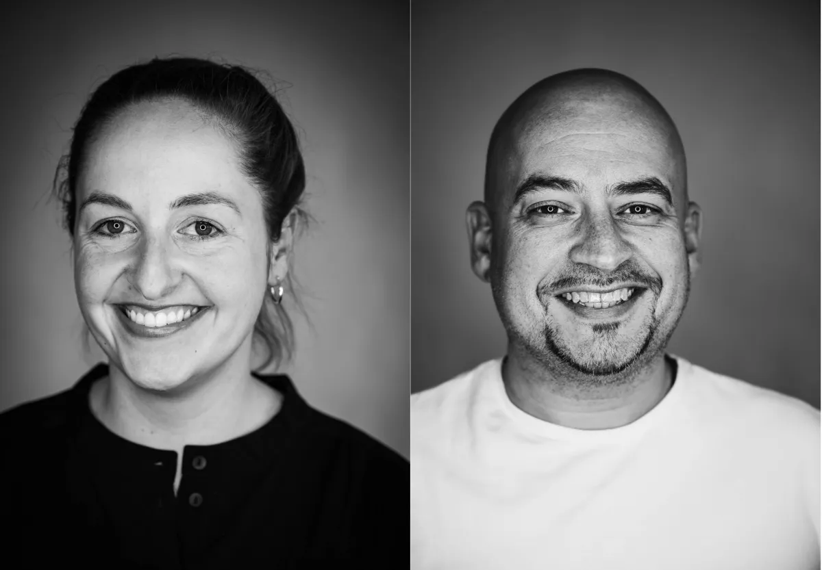 Laura Wolff und Adrian Gajda heuern als Agile Project Manager bei Shopmacher an (© Shopmacher)