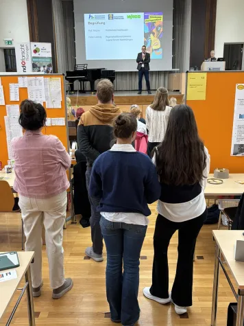 Überlebenstraining im geschützten Raum Bild: Überlebenstraining im geschützten Raum