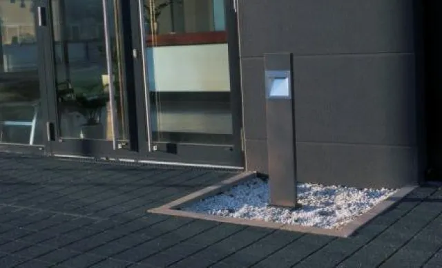 Albert benötigt nur 40mm für die Flächenbeleuchtung Bild: Albert benötigt nur 40mm für die Flächenbeleuchtung