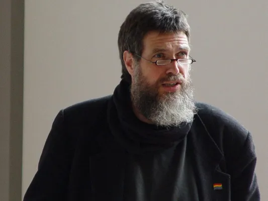Bild: Vorlesung der \"GenerationenHochschule\" zum Thema „Demokratie und Parteienverbot“ an der Hochschule Harz