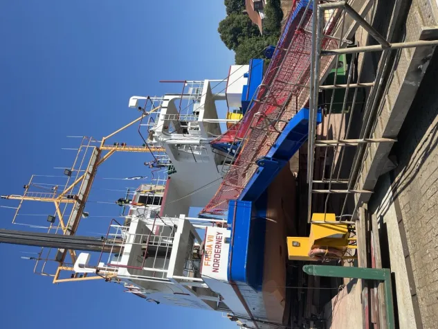 Bild: Frachtfähre Frisia VII nach umfangreichen Modernisierungen wieder im Dienst