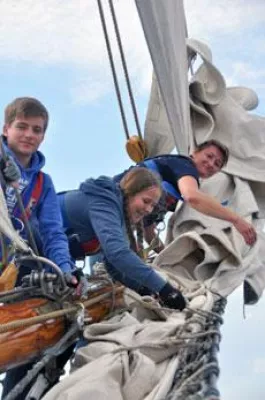 Bild: Die High Seas High School - das segelnde Klassenzimmer auf seiner letzten Etappe zurück nach Hamburg