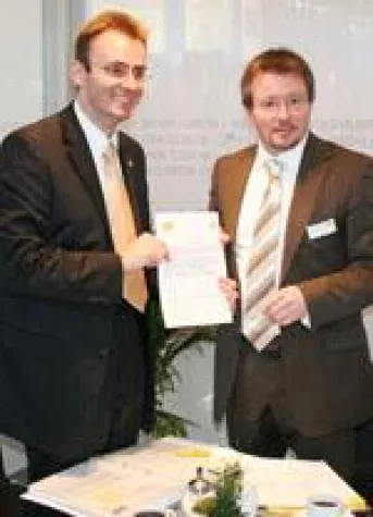 Kooperation LDI / bos KG: Rheinland-Pfalz dem Projekt "Pflege Governikus" beigetreten Bild: Kooperation LDI / bos KG: Rheinland-Pfalz dem Projekt "Pflege Governikus" beigetreten