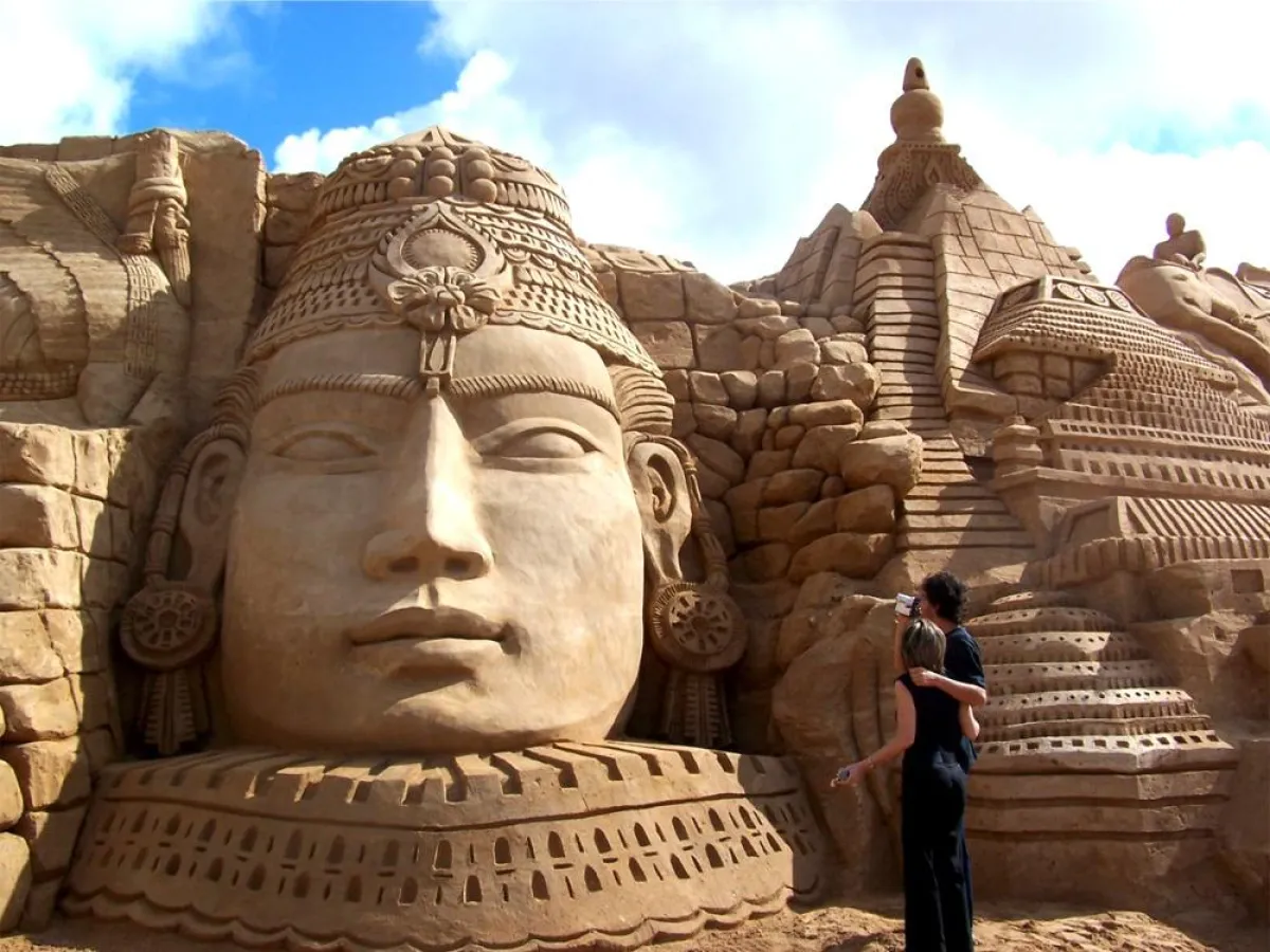 Internationale Sandplastiken-Ausstellung in Antalya  - nur noch bis zum 30. September 2006