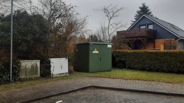 Bild: HanseWerk-Tochter SH Netz errichtet für rund 182.000 Euro drei neue Ortsnetzstationen in der Gemeinde Wacken