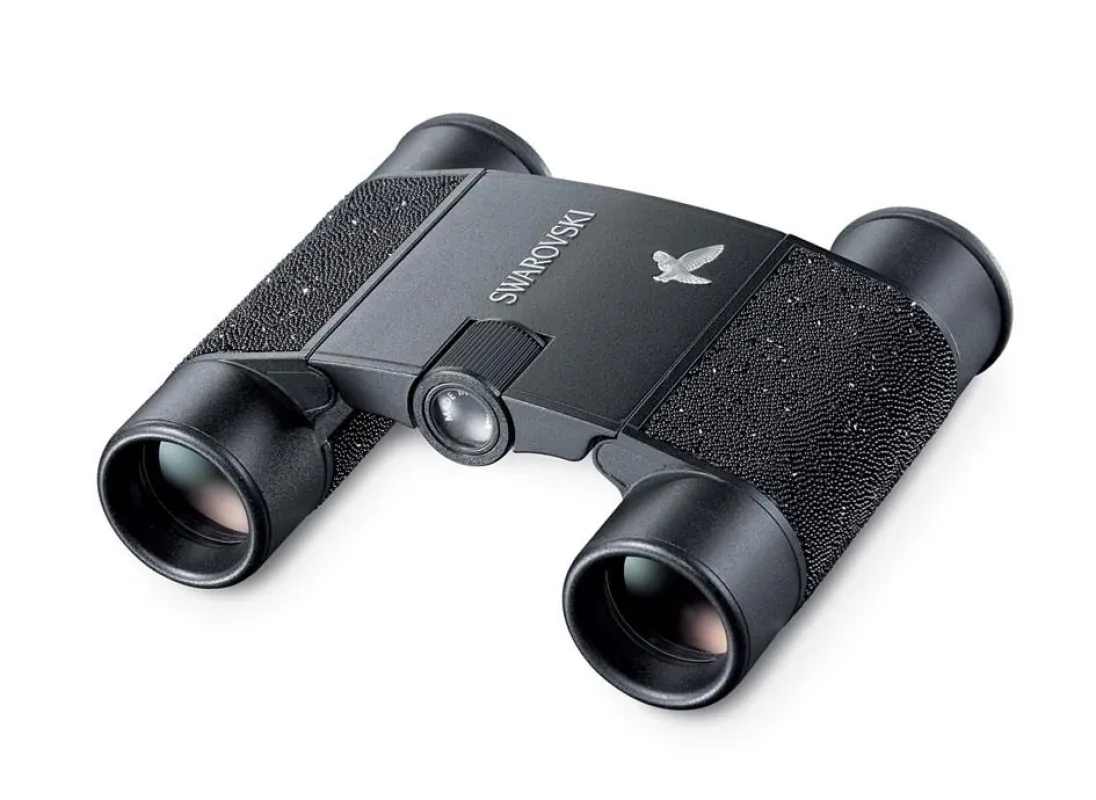 Crystal Pocket Nabucco: Schwarzer Kristallglanz mit Understatement. Das perfekte Fernglas für den Opernfan passt in jede Abendtasche.
