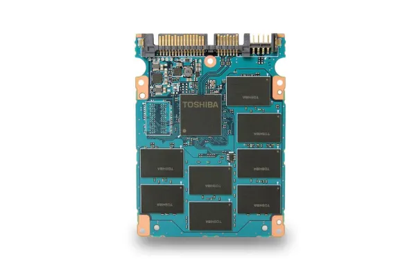 Bild: Toshibas 19-nm-NAND-SSDs sind jetzt verfügbar