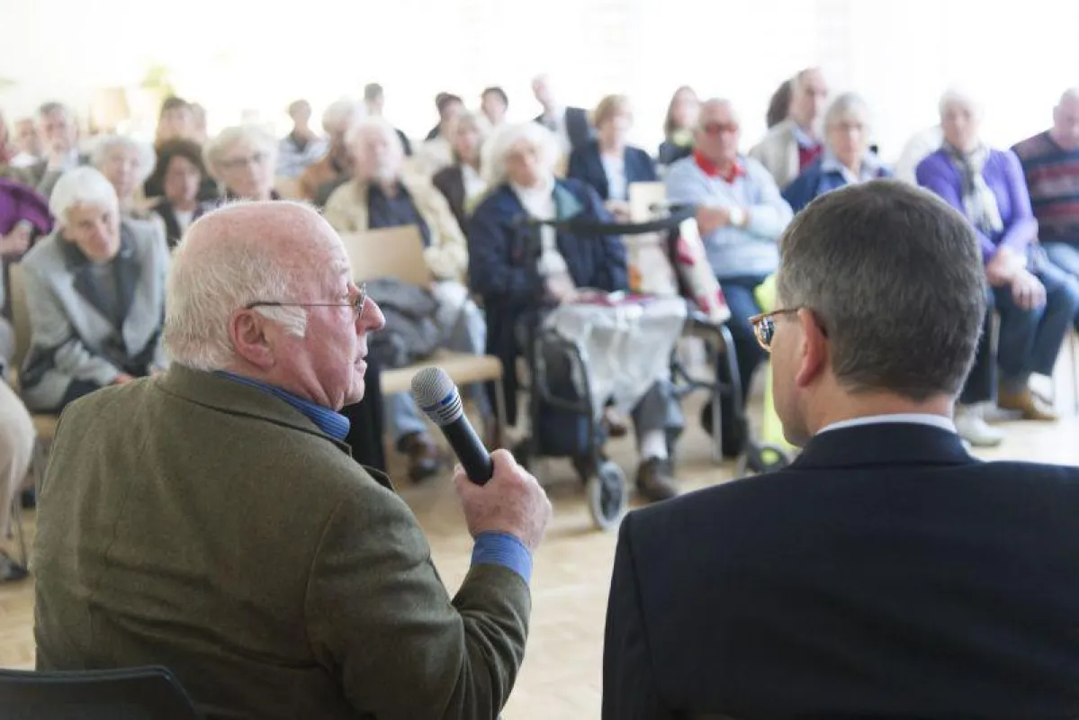 Angeregte Diskussionsrunde beim MediTalk im Bonner Gemeinschaftskrankenhaus