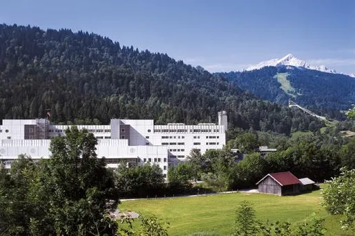 Aufbau eines Digitalarchivs im Klinikum Garmisch-Partenkirchen mit Hilfe der Softwarelösung PEGASOS® Bild: Aufbau eines Digitalarchivs im Klinikum Garmisch-Partenkirchen mit Hilfe der Softwarelösung PEGASOS®