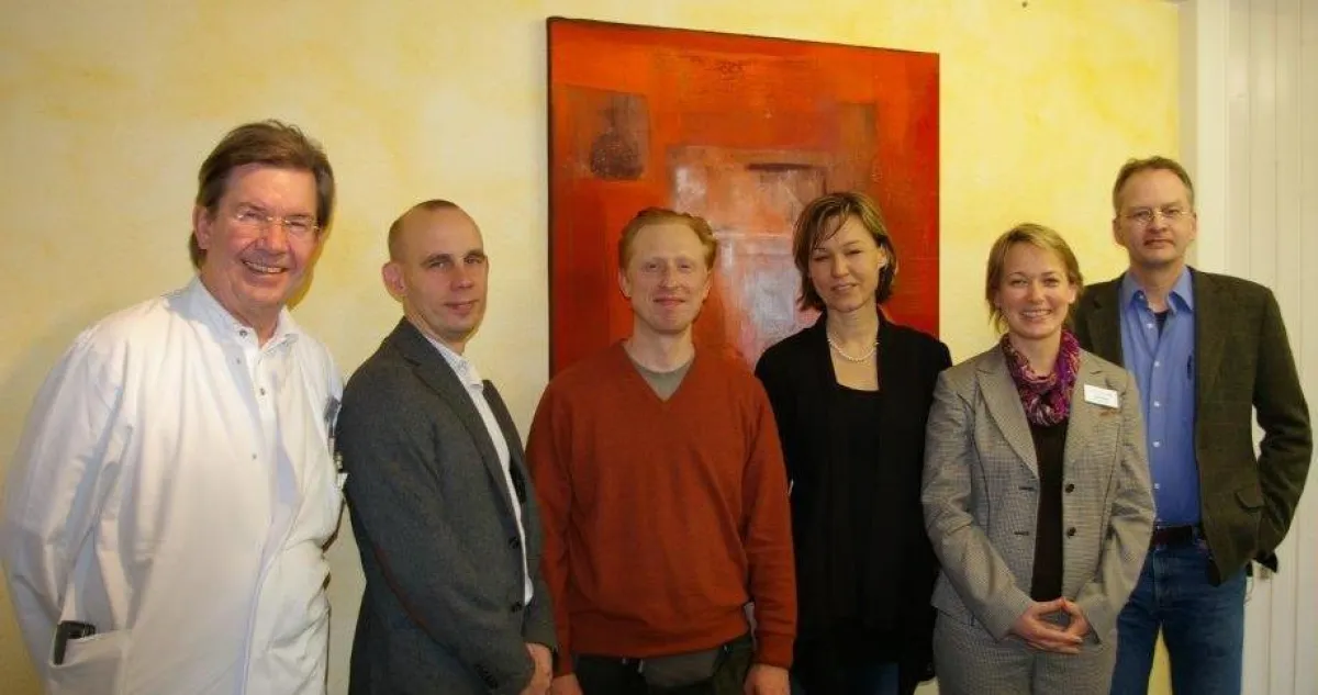 Dr.Matthias Woernle 1.von links und Frau Maria Wert 2.von rechts Klinik Öschelbronn mit Vidarklinik