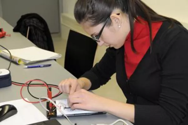 Bild: Mechatronik-Ingenieure gesucht: Top-Perspektiven branchenübergreifend