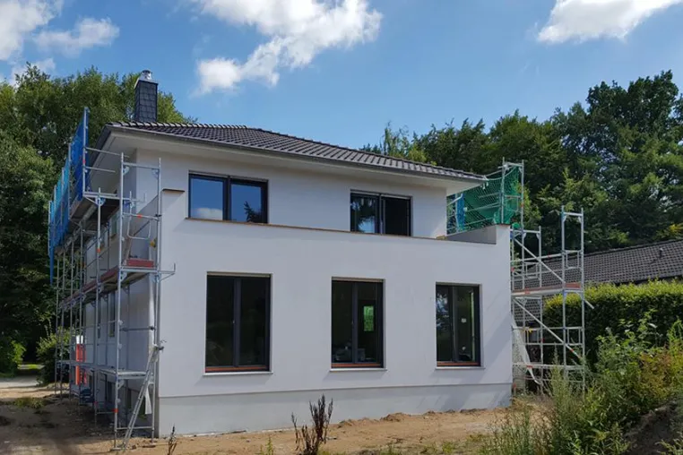 Bild: Villa mit großer Dachterrasse | Hausbesichtigungen