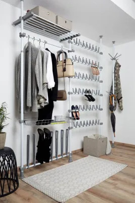 Bild: Flexibler Stauraum ohne Bohren: Teleskop-Regalsystem Herkules