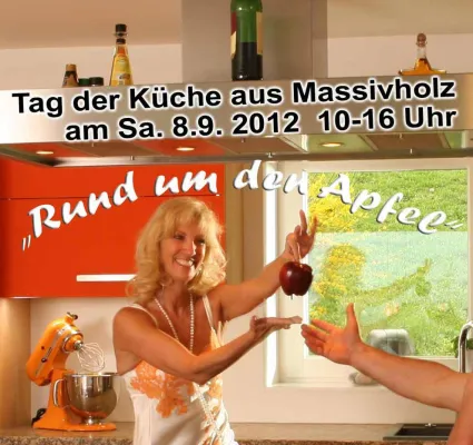 Bild: Tag der Küche aus Massivholz 2012 bei den Möbelmachern "Rund um den Apfel"