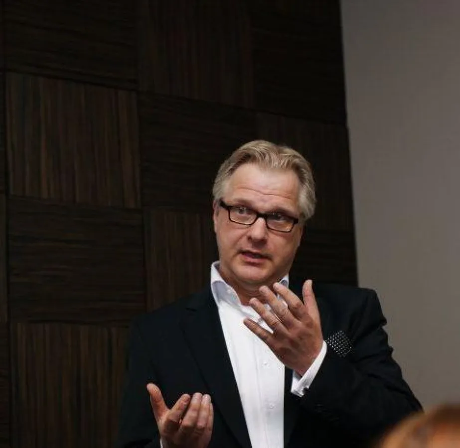 Speaker Torsten Neumaier